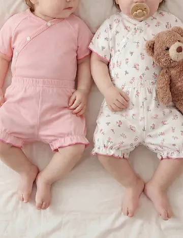 Set pijamale 2 bucati Shein Kids, alb/roz