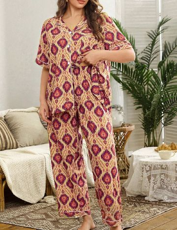 Pijama SHEIN CURVE, mix culori