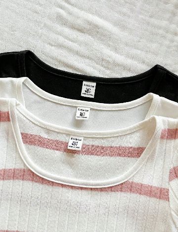 Set Tricouri 3 bucati Shein Kids, mix culori