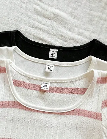 Set Tricouri 3 bucati Shein Kids, mix culori