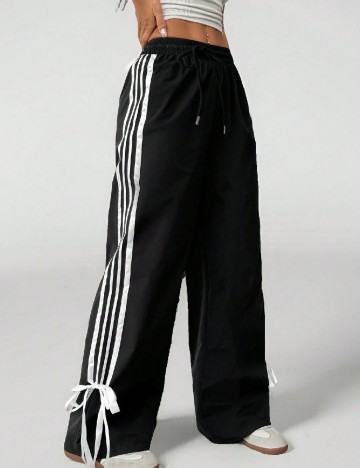 Pantaloni SHEIN, negru/alb