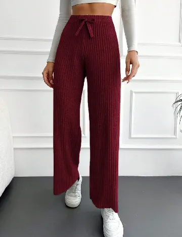Pantaloni SHEIN, visiniu