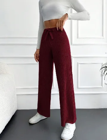 Pantaloni SHEIN, visiniu