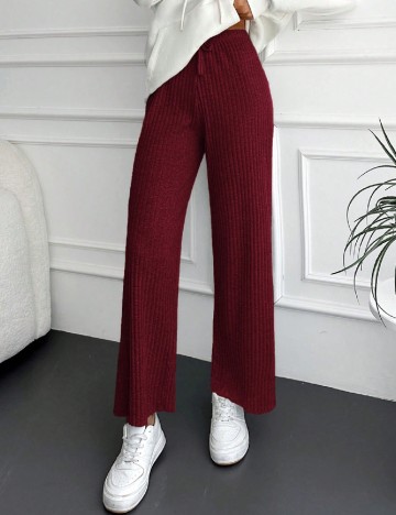 Pantaloni SHEIN, visiniu