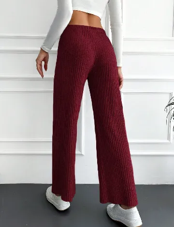 Pantaloni SHEIN, visiniu