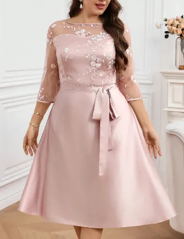 Rochie medie SHEIN CURVE, roz