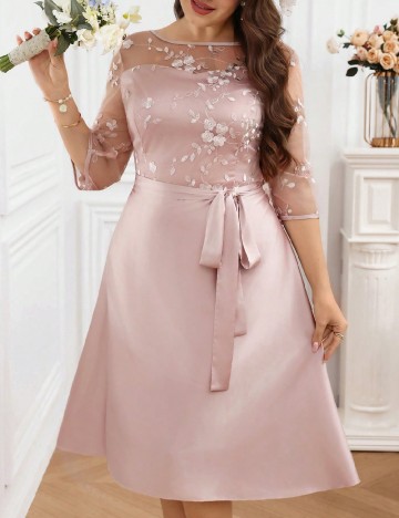 Rochie medie SHEIN CURVE, roz