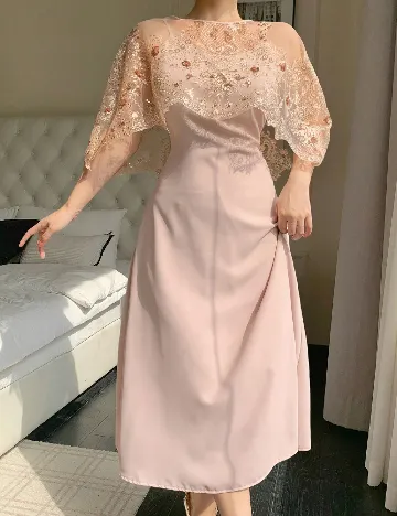 Rochie medie Dazy, roz