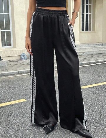 Pantaloni SHEIN, negru