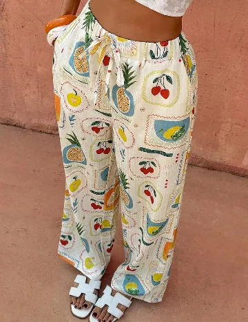 Pantaloni SHEIN, mix culori