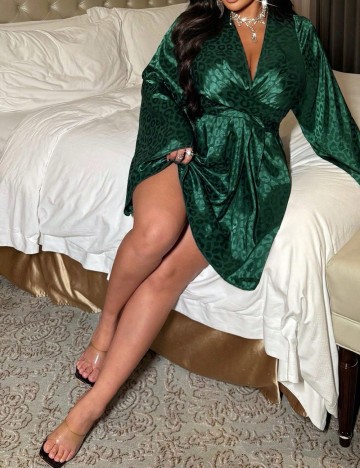 Rochie scurta SHEIN CURVE, verde