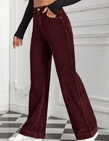 Pantaloni SHEIN, visiniu