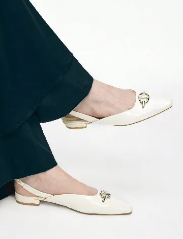 Pantofi SHEIN, crem