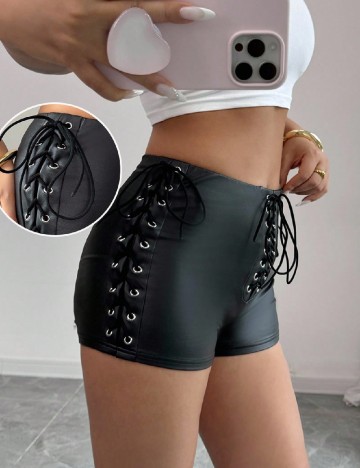 Pantaloni scurti SHEIN, negru