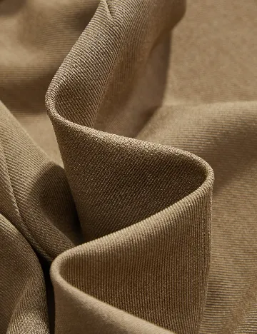 Pantaloni scurti Anewsta, kaki