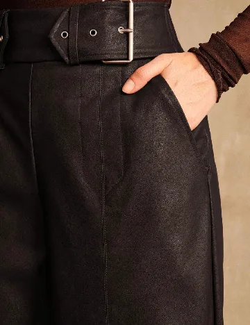 Pantaloni imitatie de piele Anewsta, maro