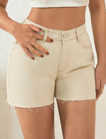 Pantaloni scurti SHEIN, crem
