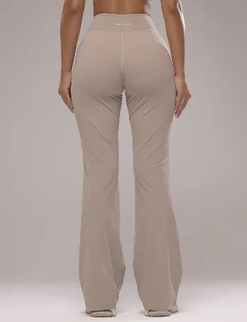 Compleu Musera, crem