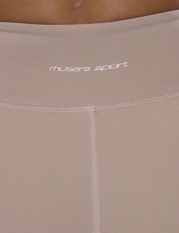 Compleu Musera, crem