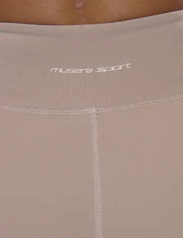 Compleu Musera, crem