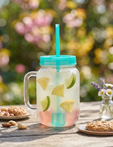 Cana din plastic cu pai, 550 ml A.I.&E., verde