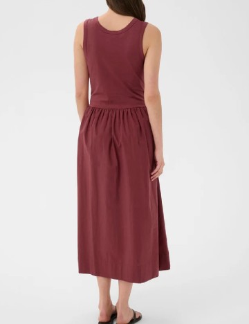 Rochie medie Part Two, visiniu