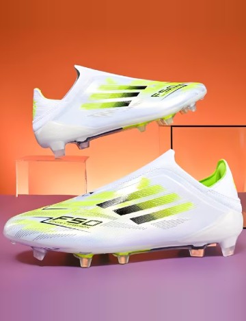 Ghete de fotbal Shein Kids, alb