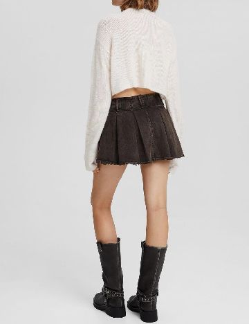 Fusta Bershka, maro