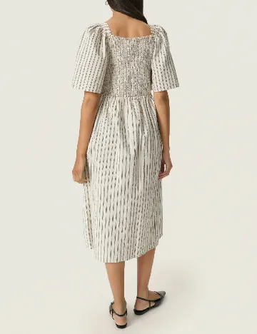 Rochie medie Soaked In Luxury, bej