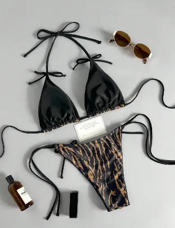 Costum de baie SHEIN, animal print