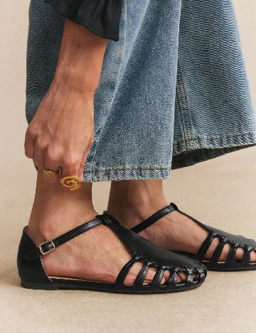 Pantofi SHEIN, negru