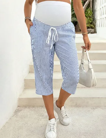 Pantaloni trei sferturi SHEIN Maternity, albastru/alb
