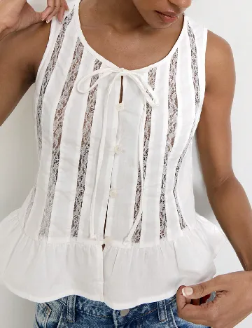 Top SHEIN, alb