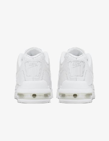 Adidasi Nike, alb
