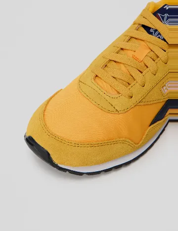 Adidasi Reebok, galben