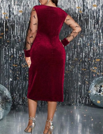 Rochie medie SHEIN CURVE, visiniu