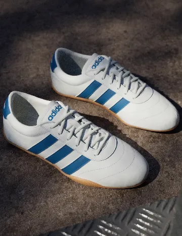 Adidasi Adidas, alb