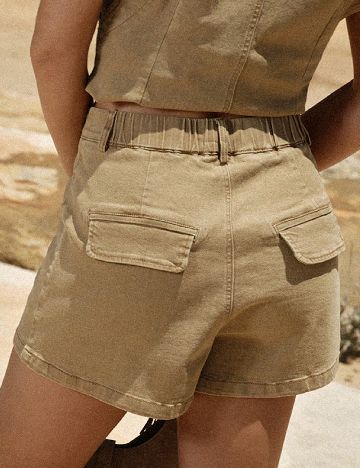 Pantaloni scurti MOTF, maro