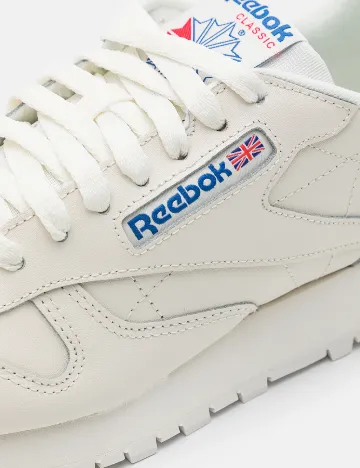Adidasi Reebok, ecru