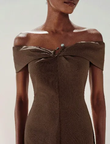 Rochie medie Aveloria, maro
