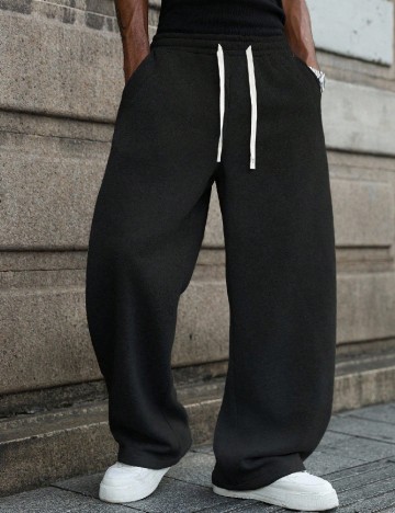 Pantaloni SHEIN, negru