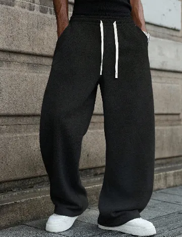 Pantaloni SHEIN, negru