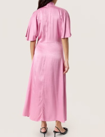Rochie medie Soaked In Luxury, roz