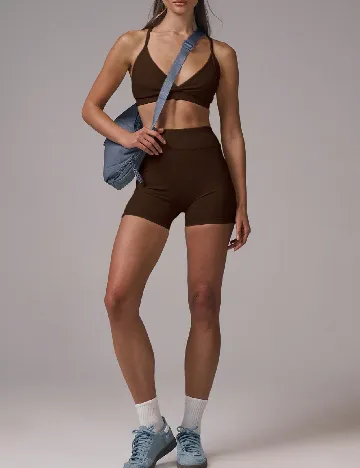 Compleu Musera, maro