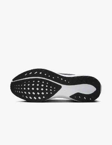 Adidasi Nike, negru