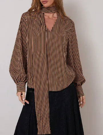 Bluza SHEIN, maro