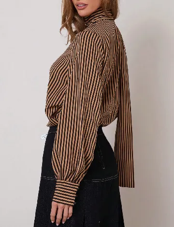 Bluza SHEIN, maro