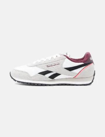 Adidasi Reebok, mix culori