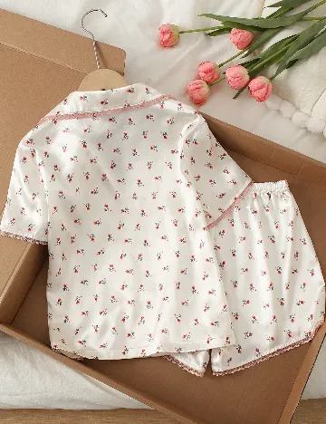 Pijama Shein Kids, crem