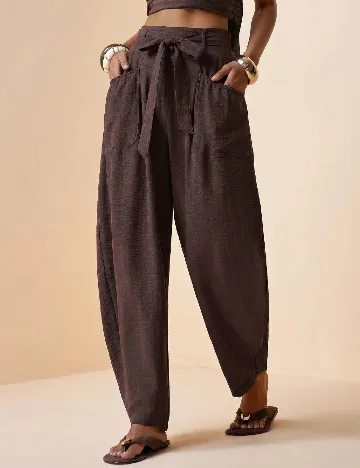 Pantaloni SHEIN, maro